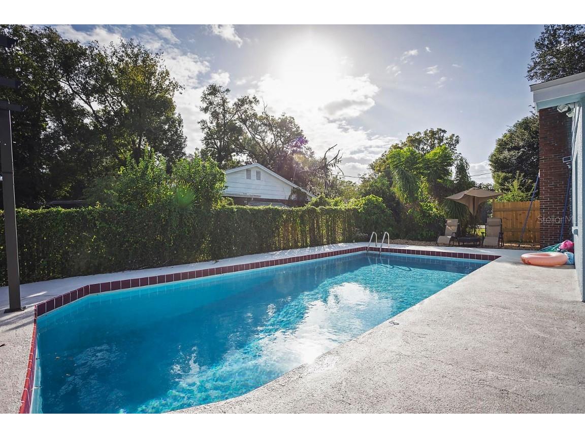 2614 Fairview Avenue Seffner FL 33584 W7880692 image6