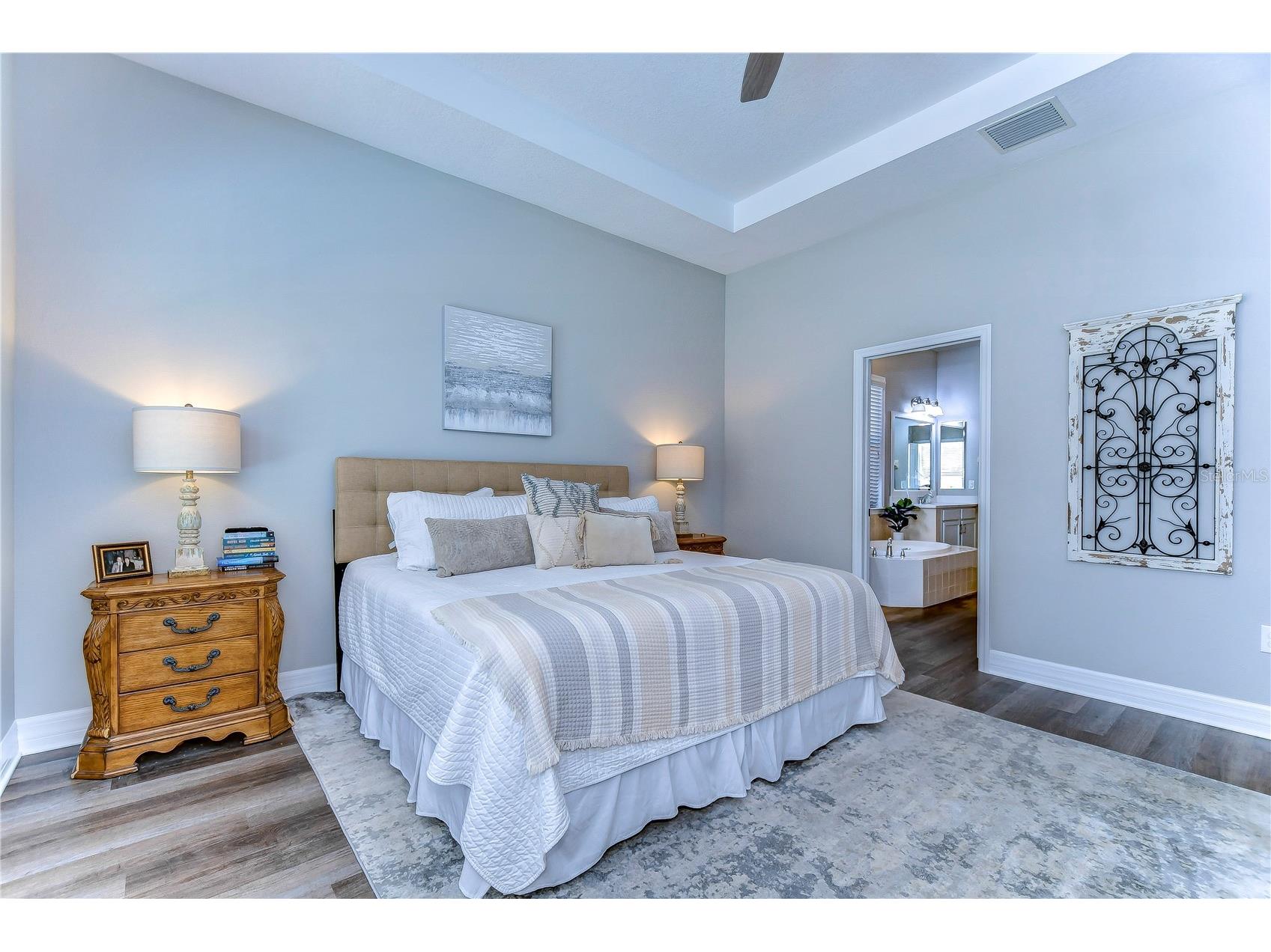 2614 Milford Berry Lane Tampa FL 33618 TB8501665 image16