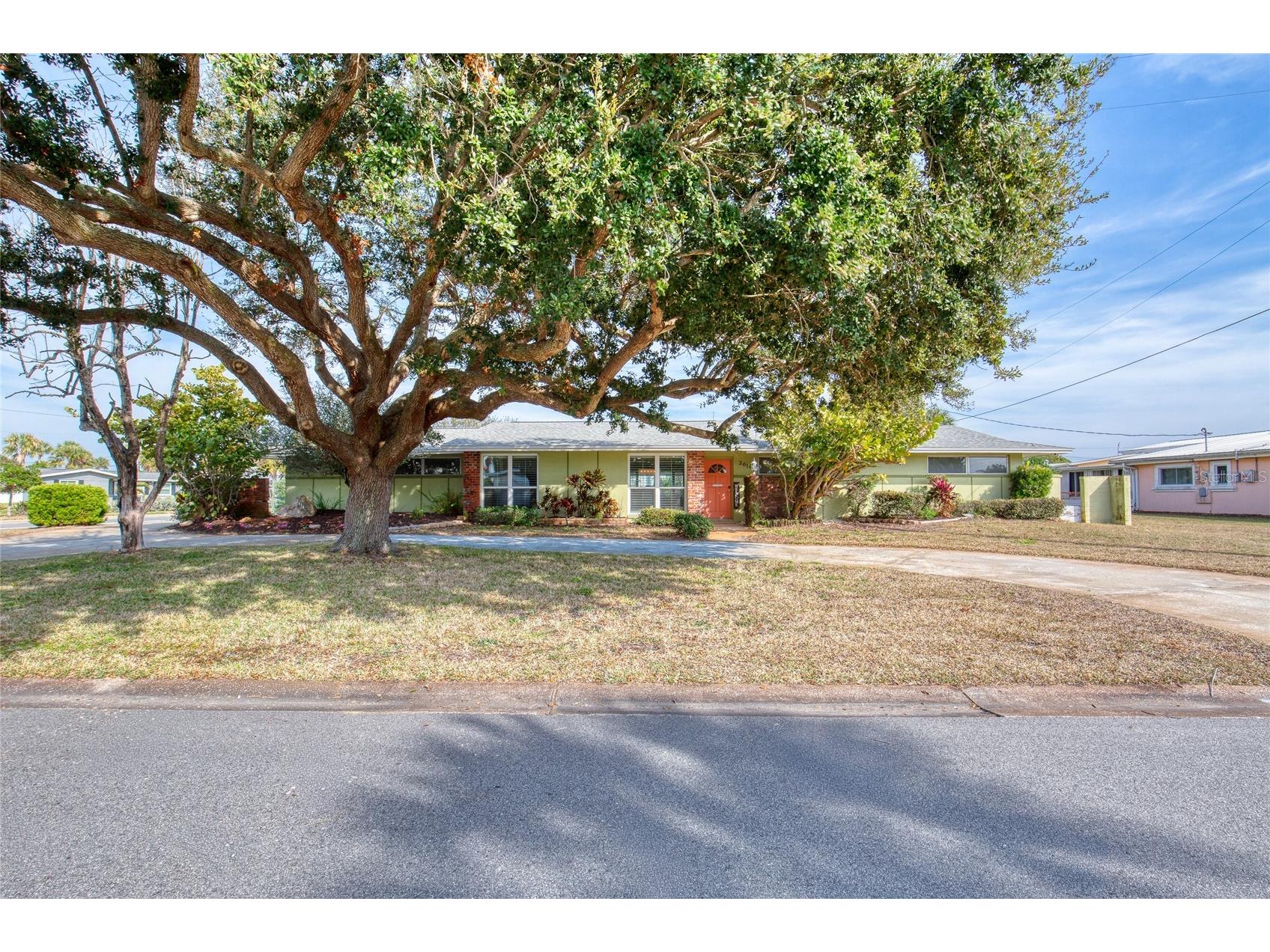 2614 N Peninsula Drive Daytona Beach FL 32118 V4947818 image2