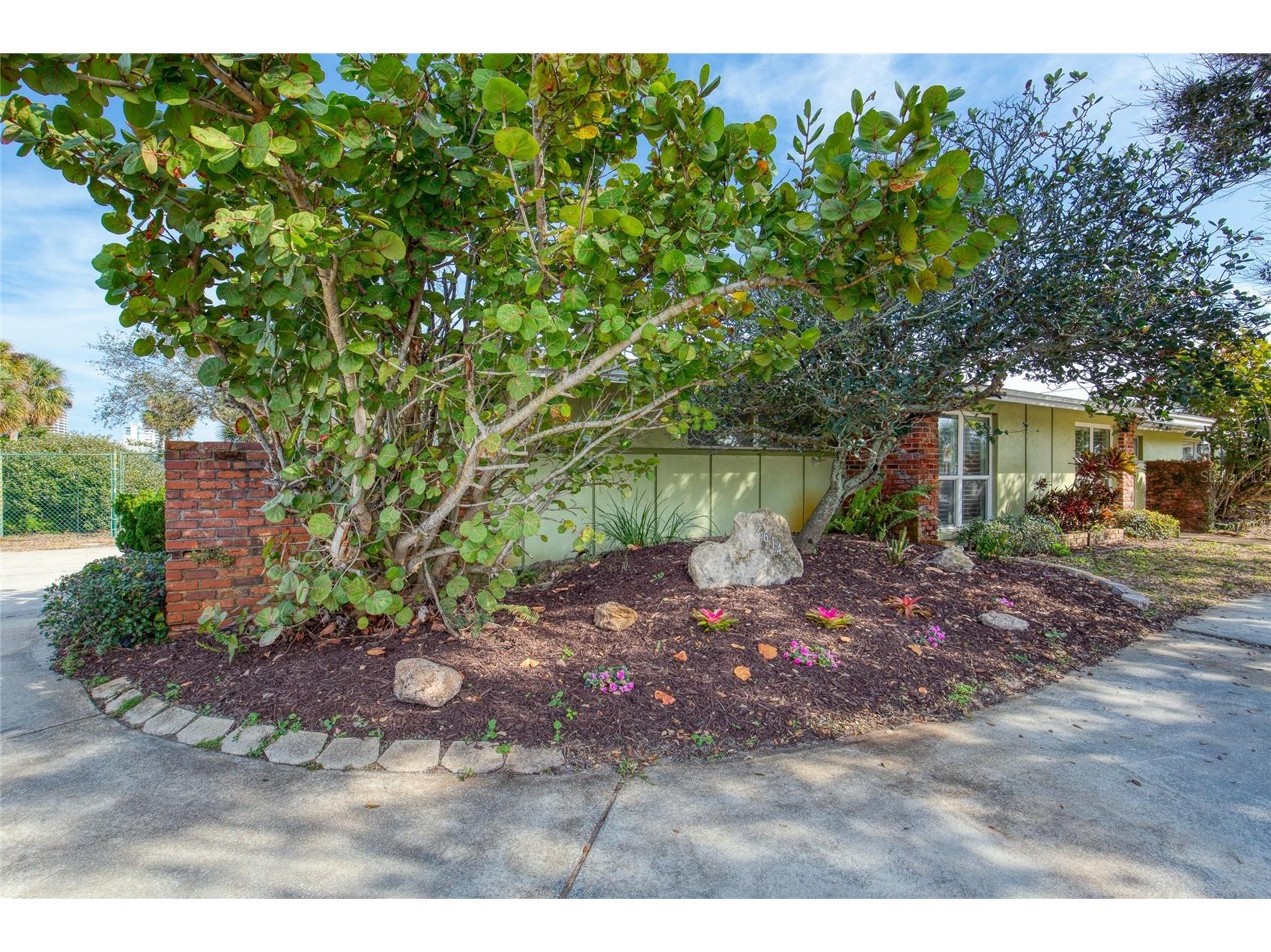 2614 N Peninsula Drive Daytona Beach FL 32118 V4947818 image8