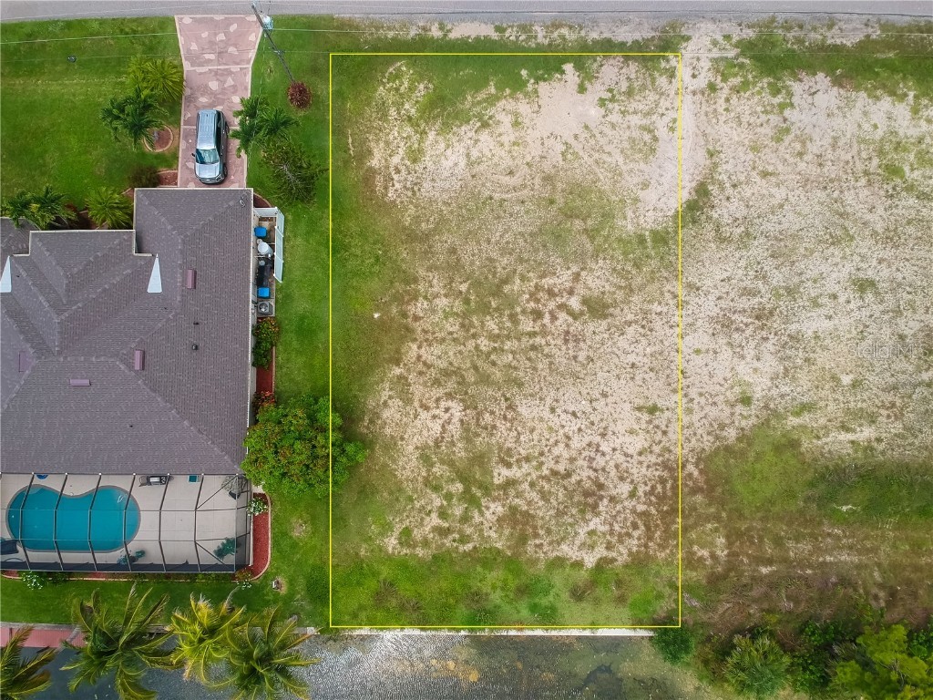 2614 NW 26th Terrace Cape Coral FL 33993 - LUECKER CANAL C7513566 image1