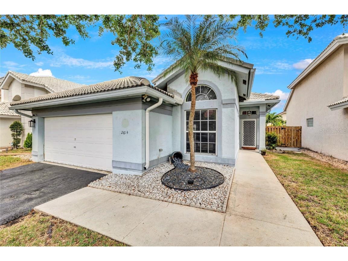 2614 NW 69th Avenue Margate FL 33063 O6097895 image1