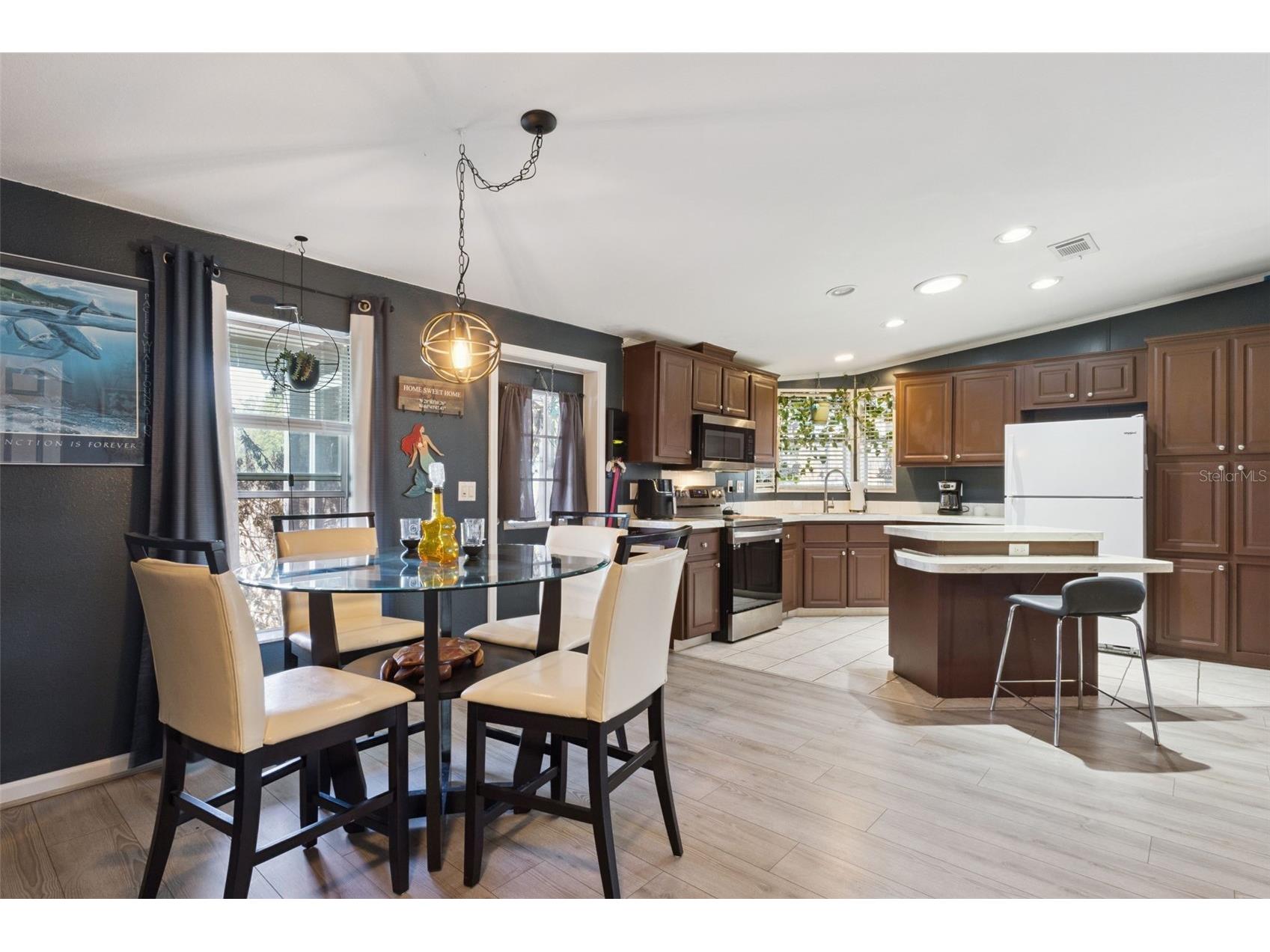 26142 Rose Lane Astatula FL 34705 - HARRIS CHAIN OF LAKES O6386267 image3