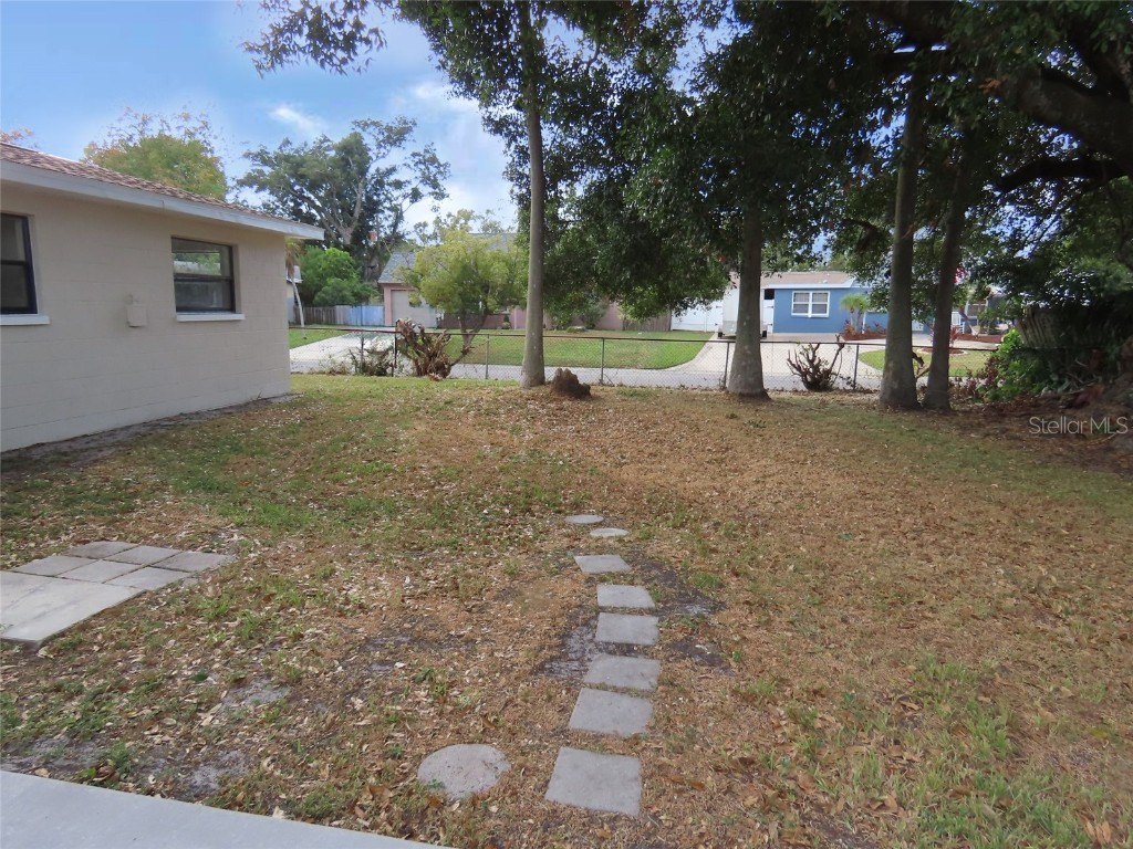2615 62nd Terrace N Saint Petersburg FL 33702 TB8457178 image4