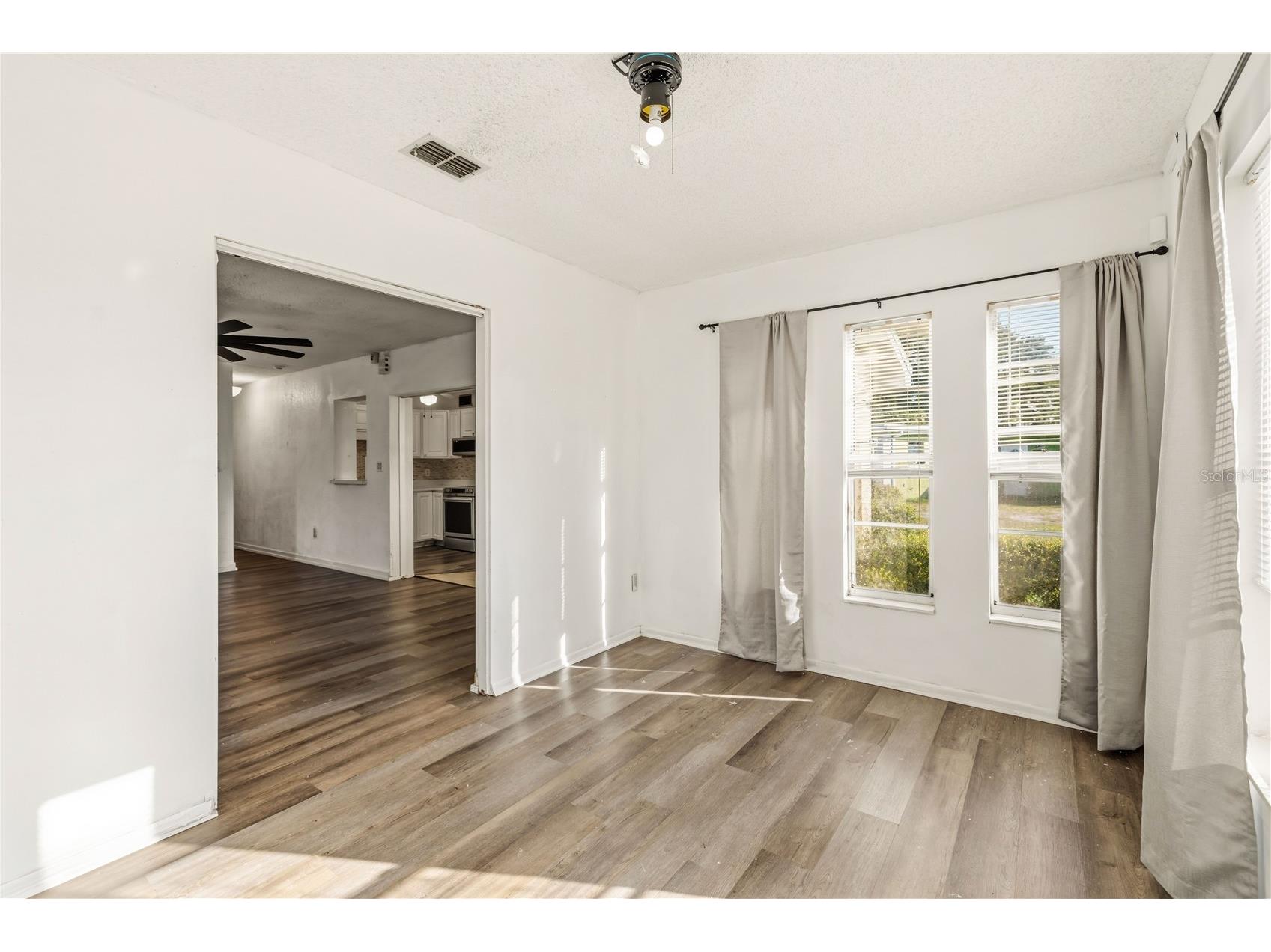 2615 9th Ave. Drive E. Palmetto FL 34221 A4689885 image21