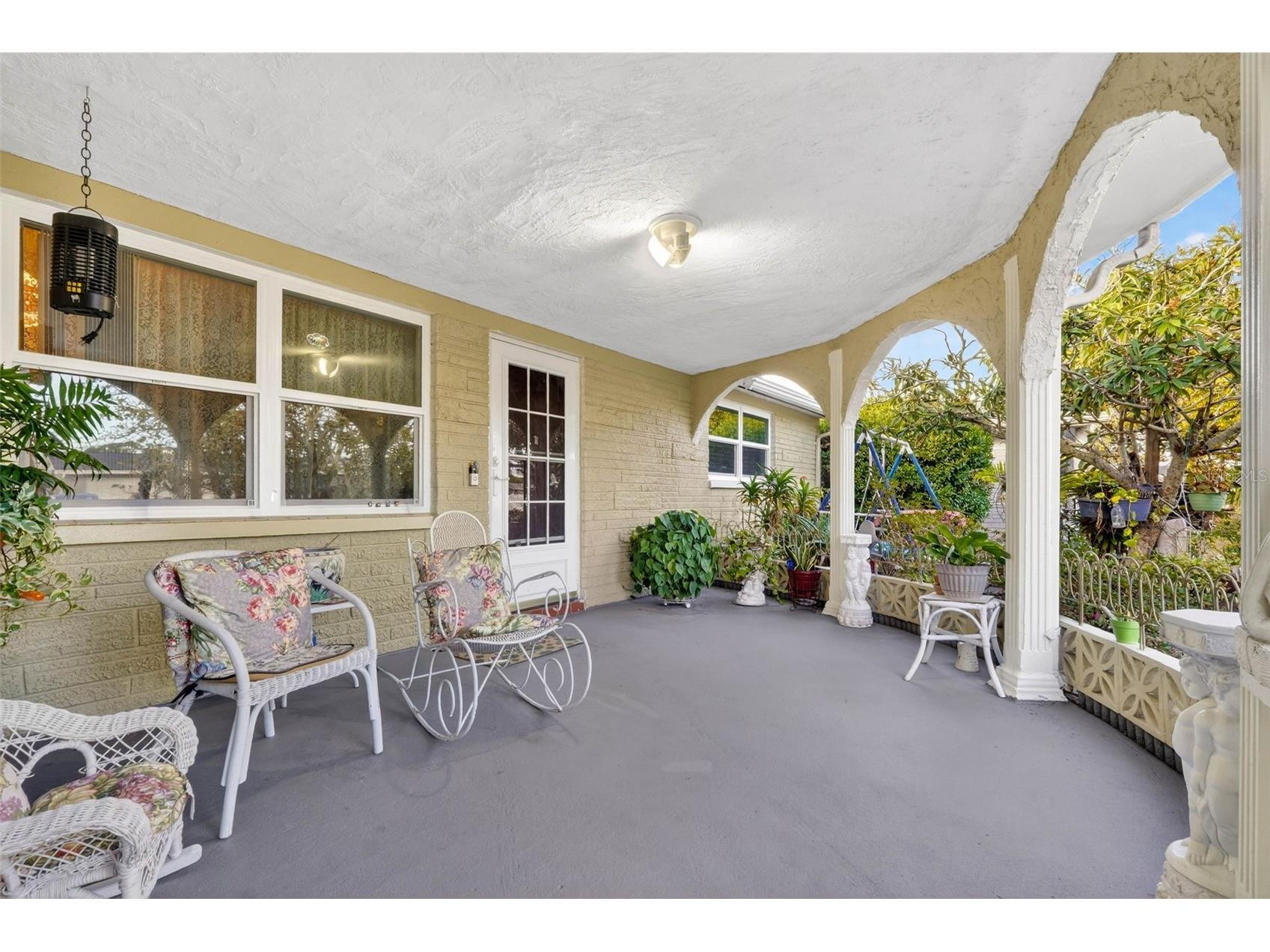 2615 Almond Drive Holiday FL 34691 TB8468098 image1