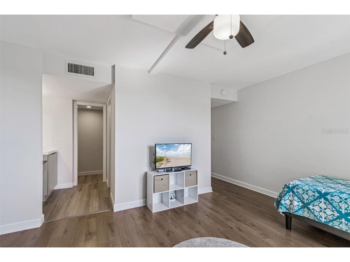 2615 Cove Cay Drive #409 Clearwater FL 33760 TB8447603 image39