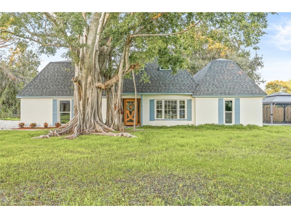 2615 Desoto Way S Saint Petersburg FL 33712 - Summit Lake TB8438978 image1