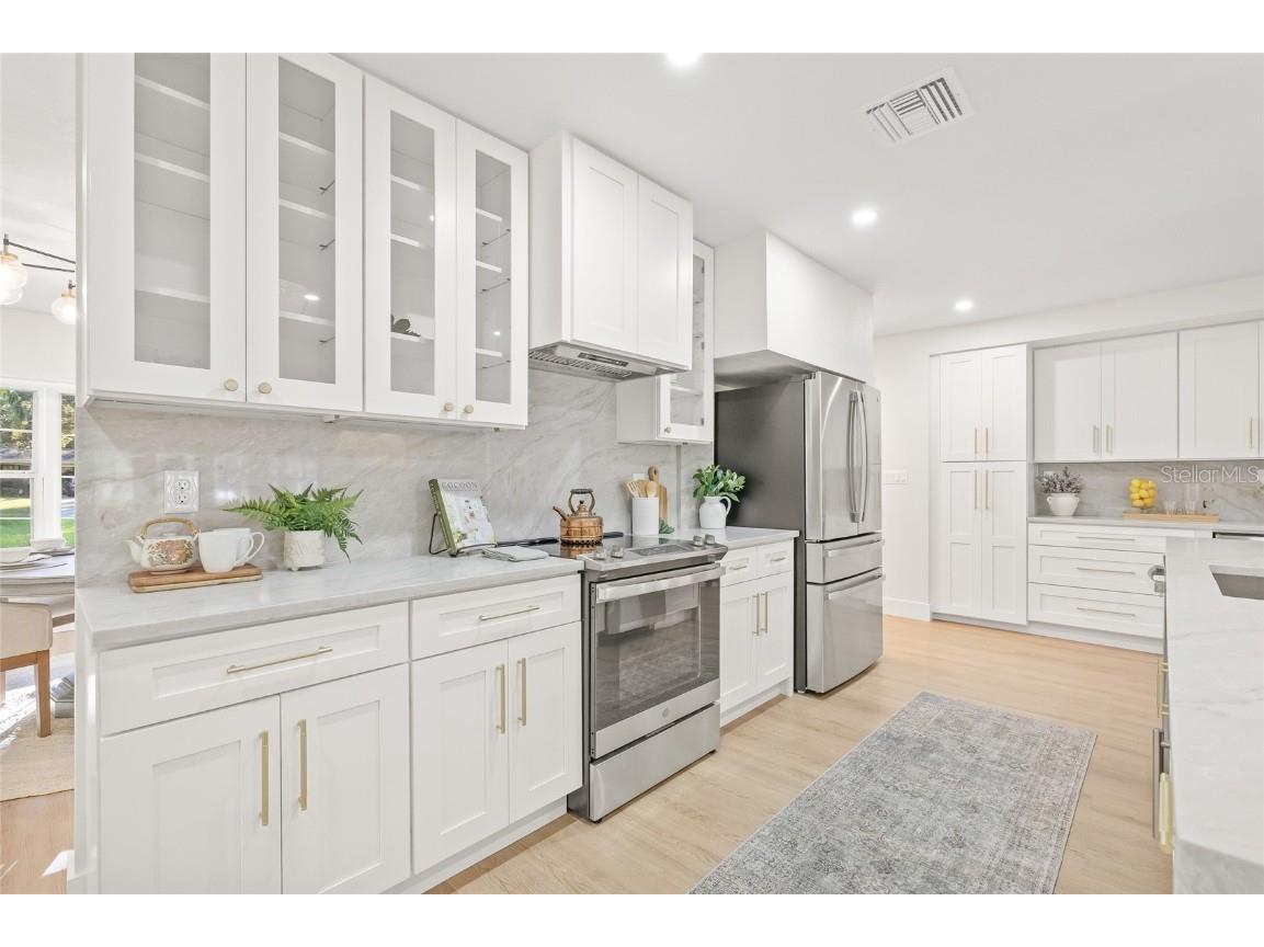 2615 Desoto Way S Saint Petersburg FL 33712 - Summit Lake TB8438978 image12