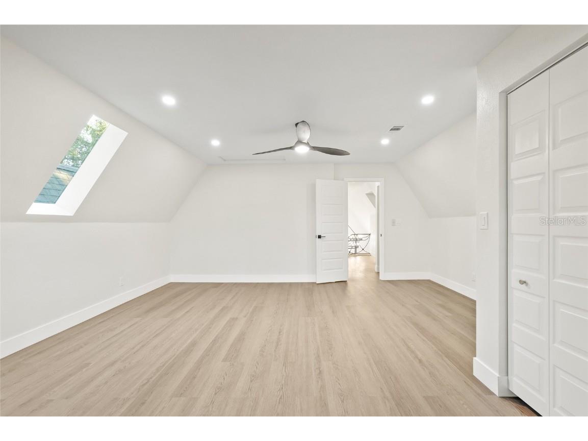 2615 Desoto Way S Saint Petersburg FL 33712 - Summit Lake TB8438978 image48