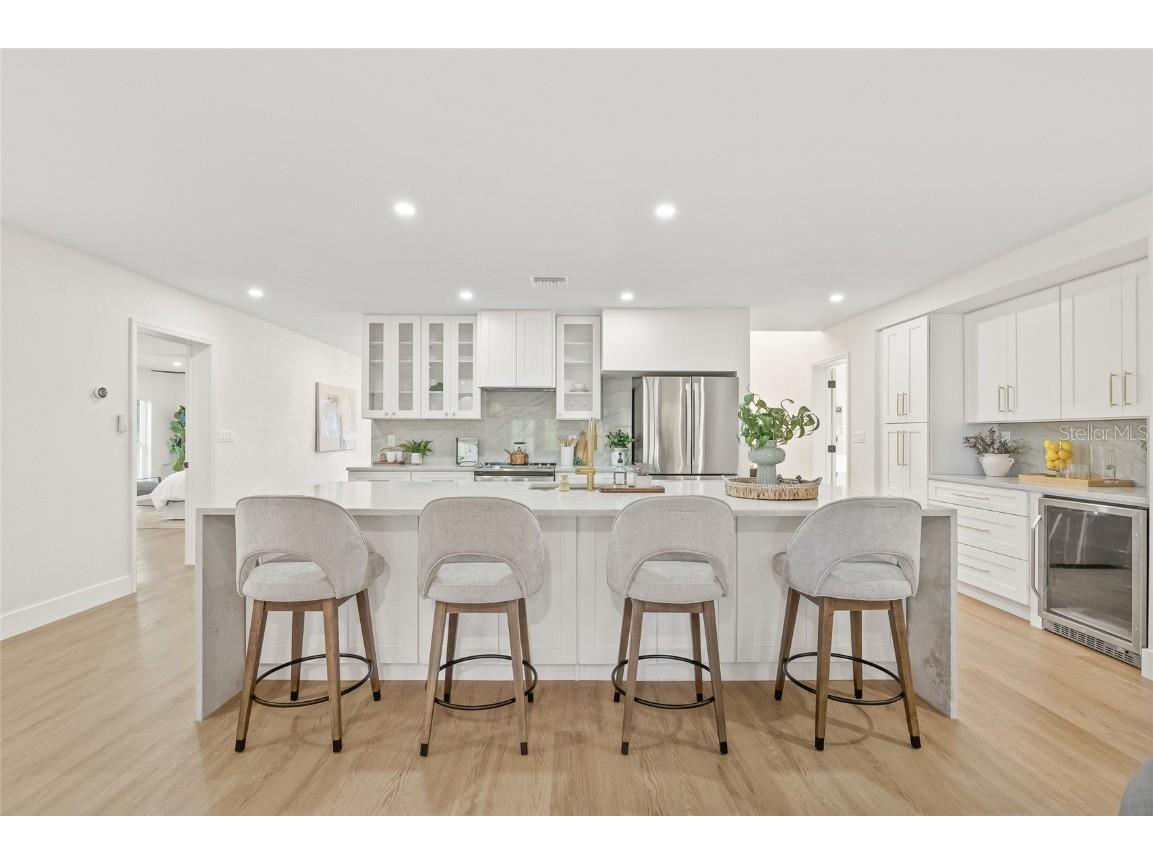 2615 Desoto Way S Saint Petersburg FL 33712 - Summit Lake TB8438978 image5