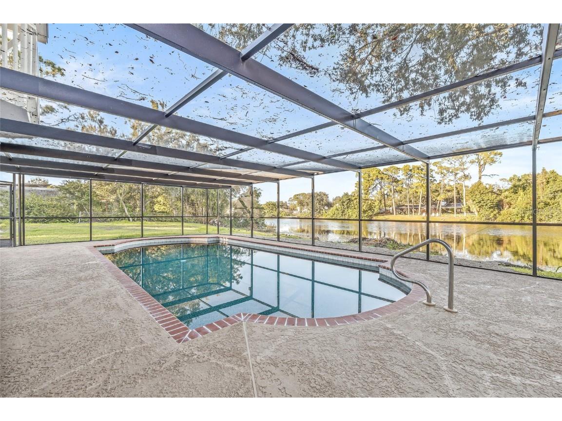 2615 Desoto Way S Saint Petersburg FL 33712 - Summit Lake TB8438978 image51