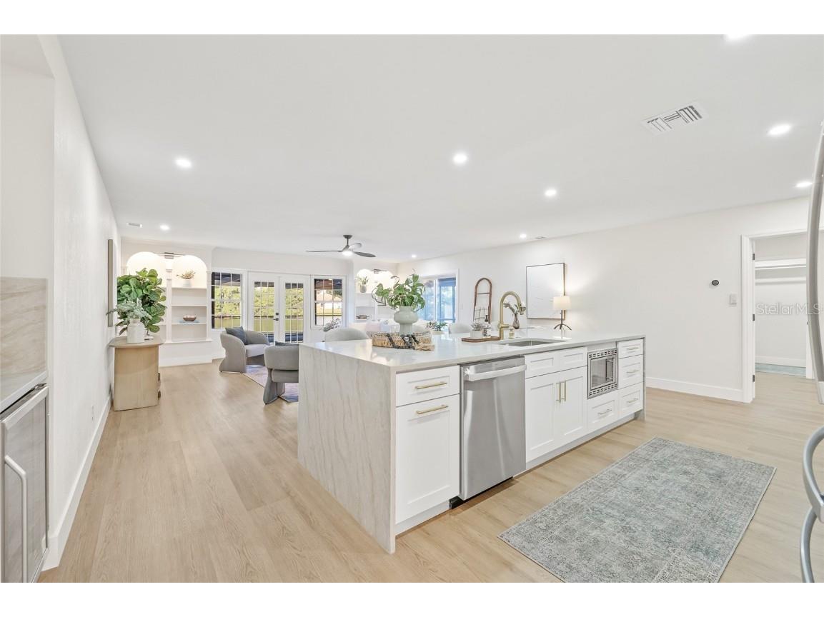 2615 Desoto Way S Saint Petersburg FL 33712 - Summit Lake TB8438978 image9