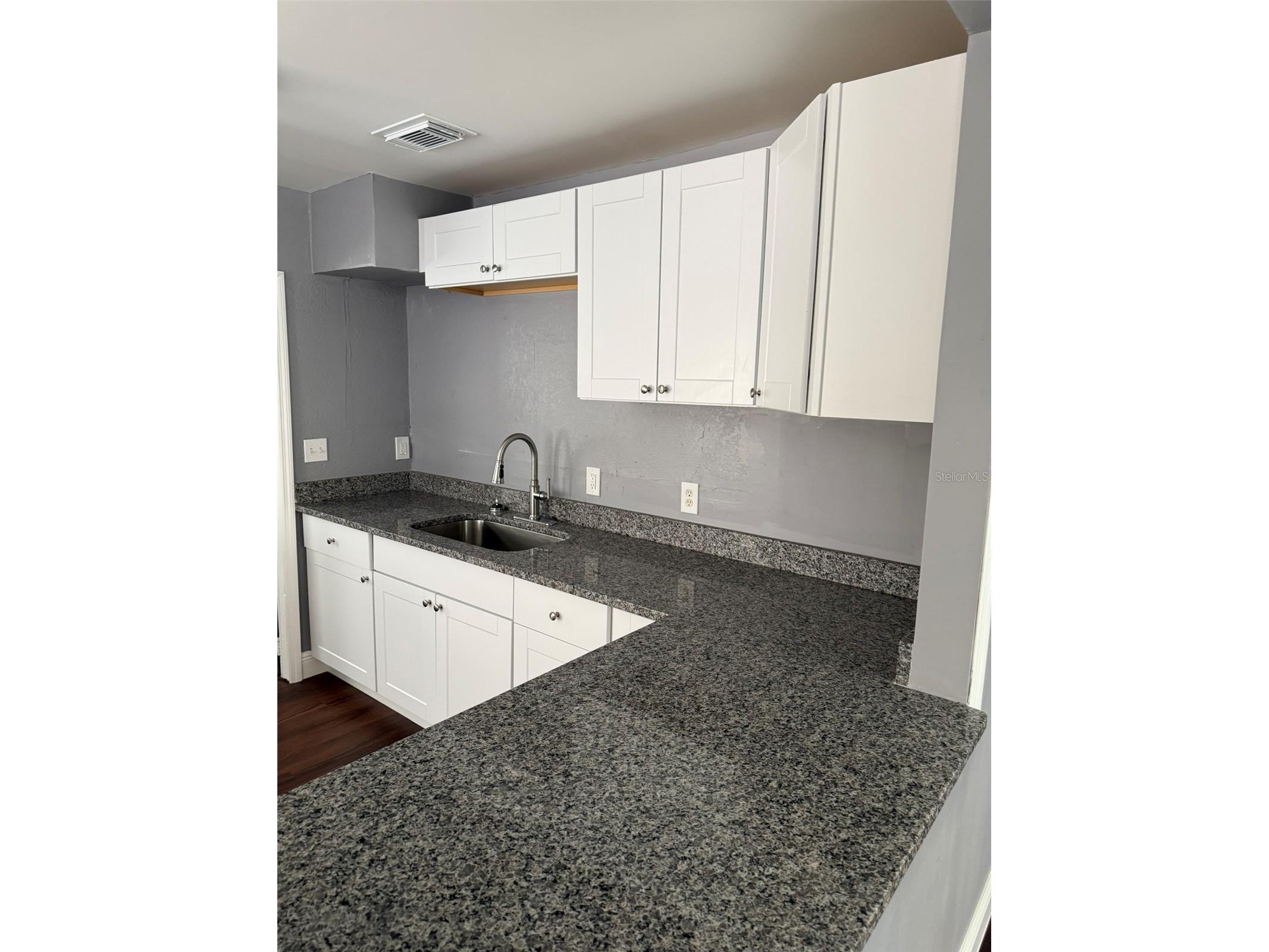 2615 E 28th Avenue Tampa FL 33605 TB8429422 image10