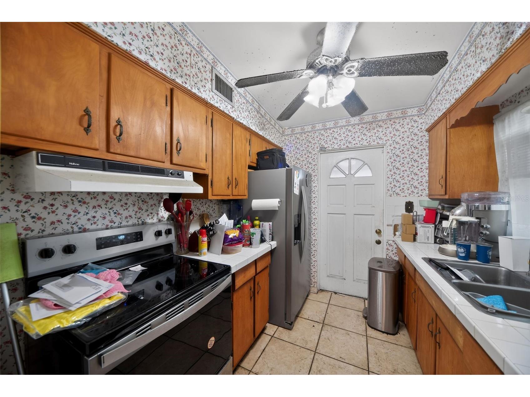 2615 Peel Avenue Orlando FL 32806 O6410936 image5