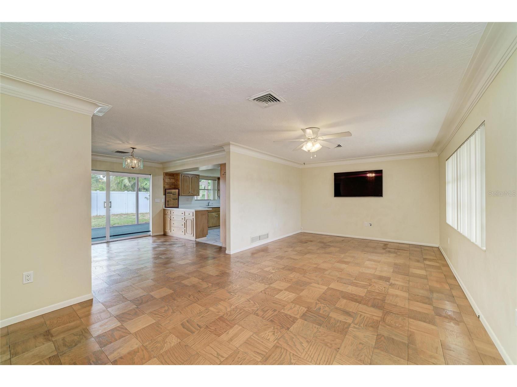 2615 Sheridan Drive Sarasota FL 34239 A4696437 image11