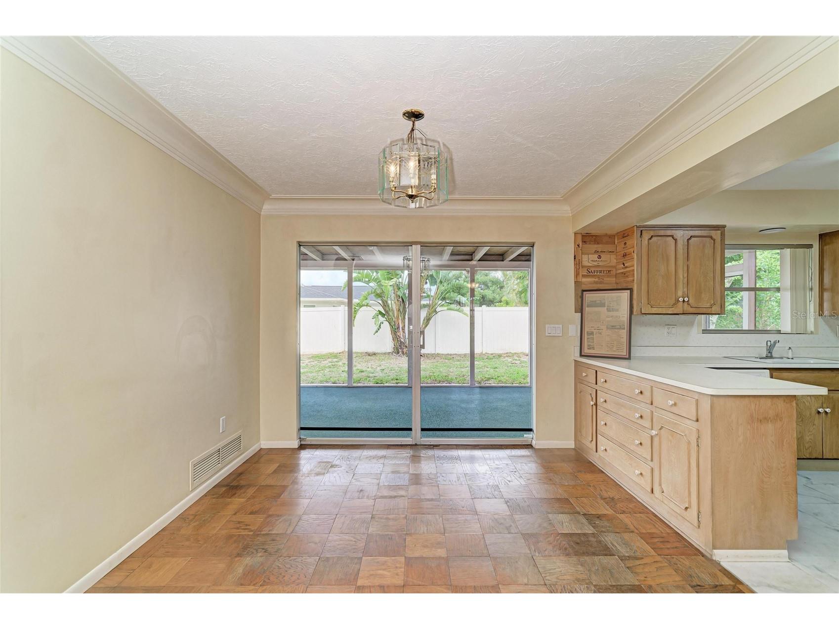 2615 Sheridan Drive Sarasota FL 34239 A4696437 image16
