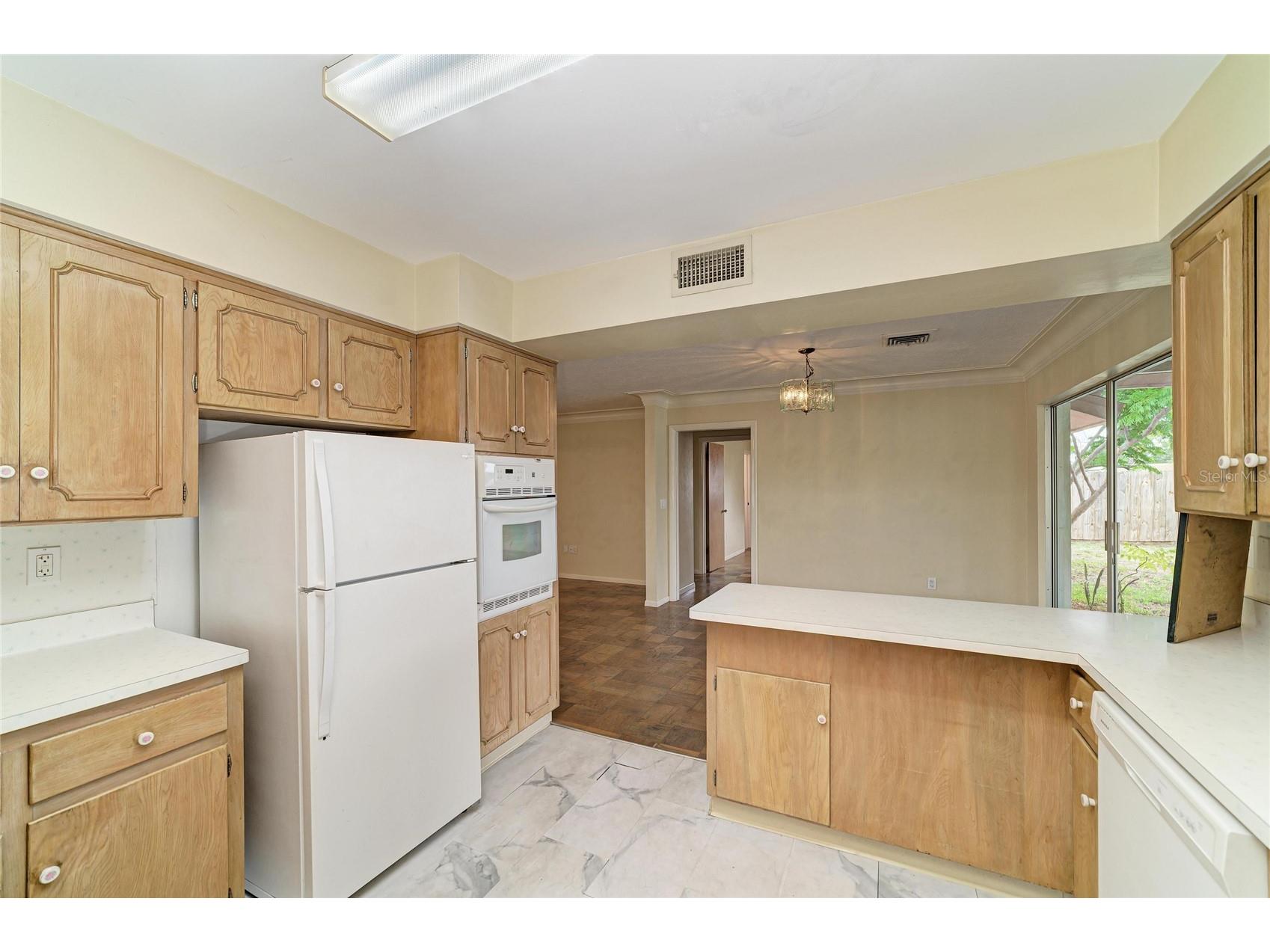 2615 Sheridan Drive Sarasota FL 34239 A4696437 image24