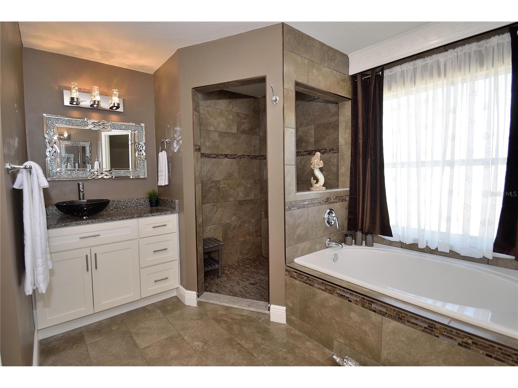 2615 Summer Brook Street Melbourne FL 32940 O6371462 image11