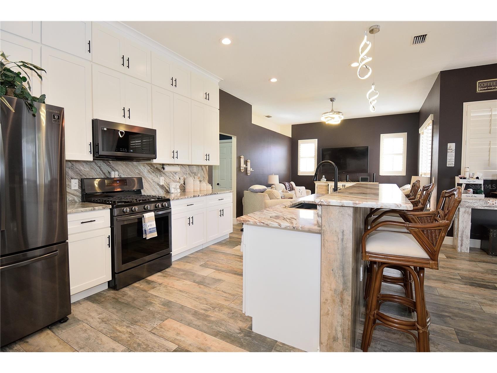 2615 Summer Brook Street Melbourne FL 32940 O6371462 image2