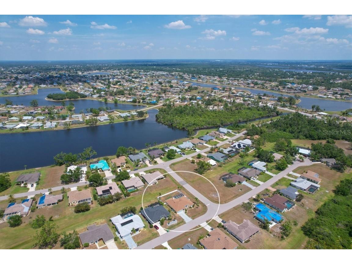 26154 Madras Punta Gorda FL 33983 D6130683 image1