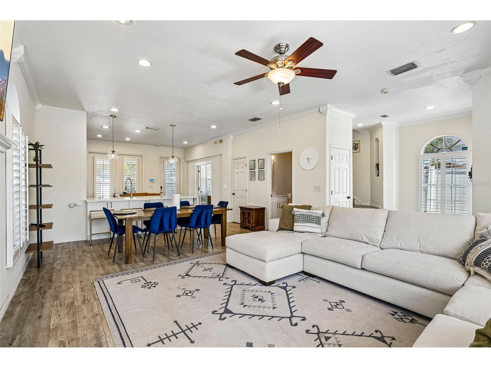 2616 11th Street N Saint Petersburg FL 33704 TB8508717 image11