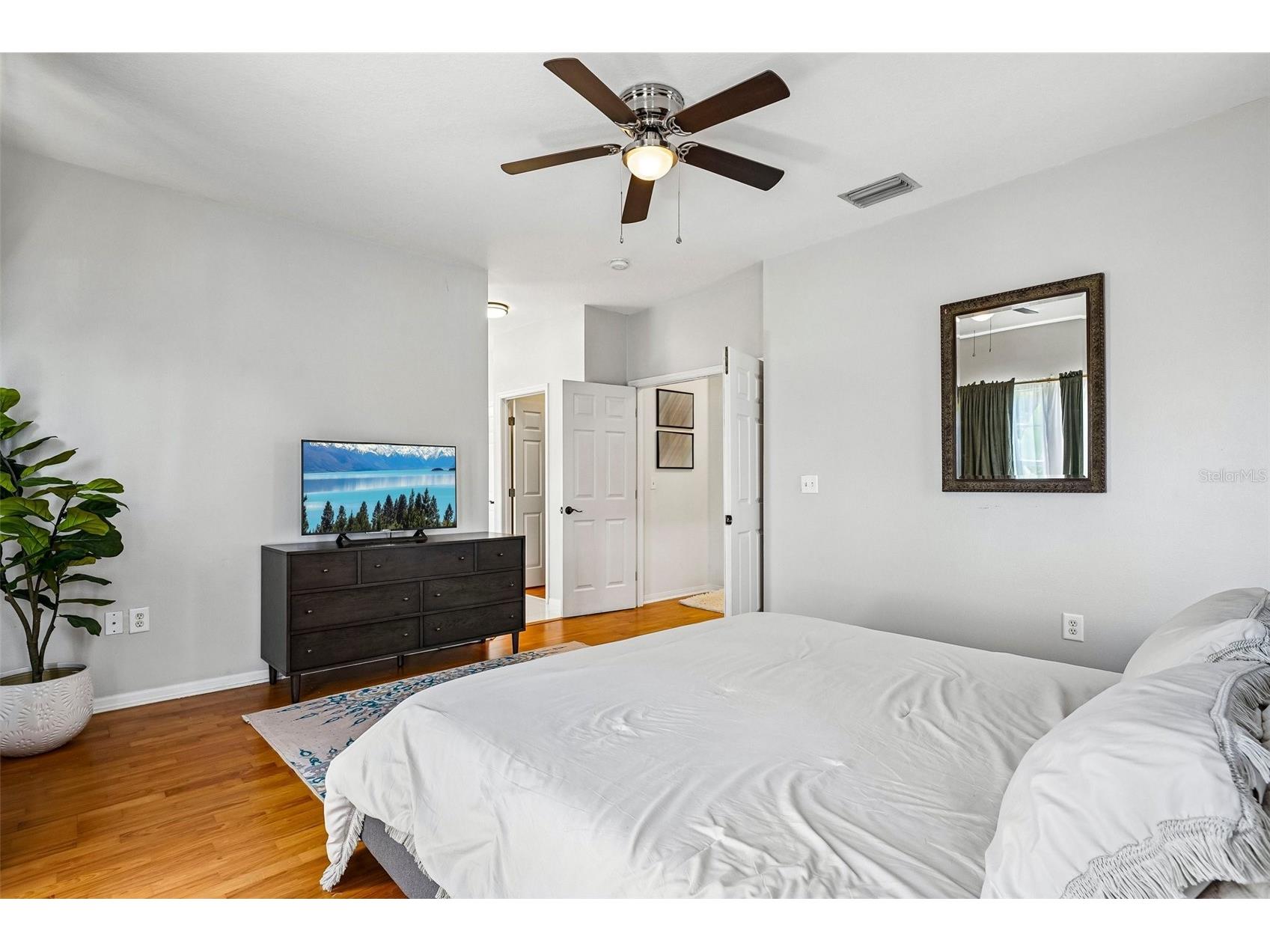 2616 11th Street N Saint Petersburg FL 33704 TB8508717 image34
