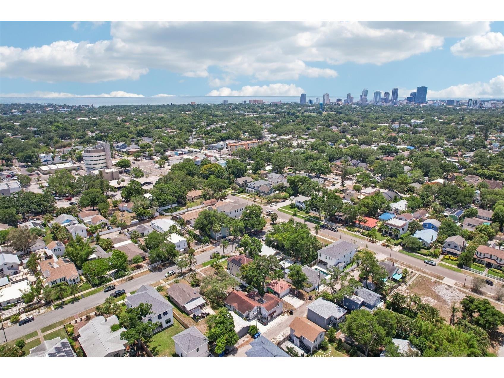 2616 11th Street N Saint Petersburg FL 33704 TB8508717 image57