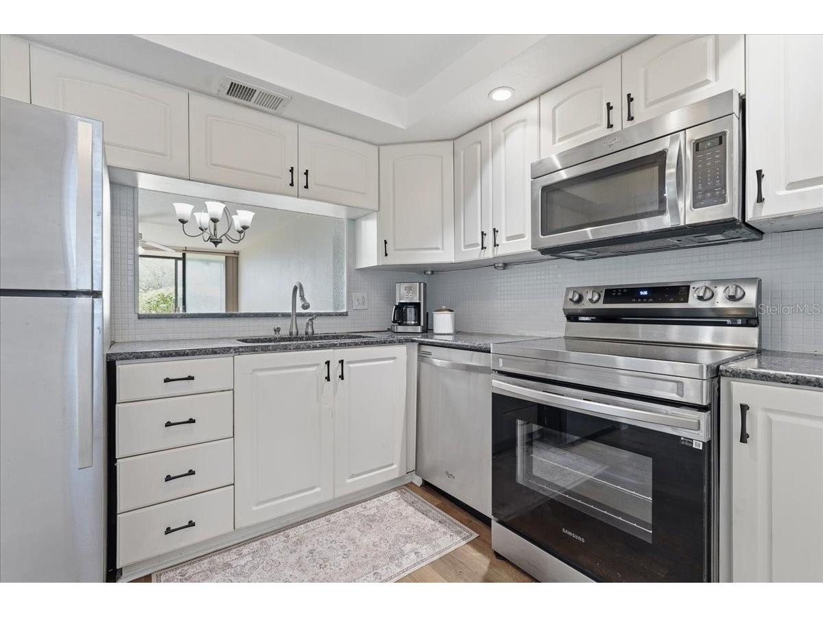 2616 Cove Cay Drive #105 Clearwater FL 33760 TB8492365 image14