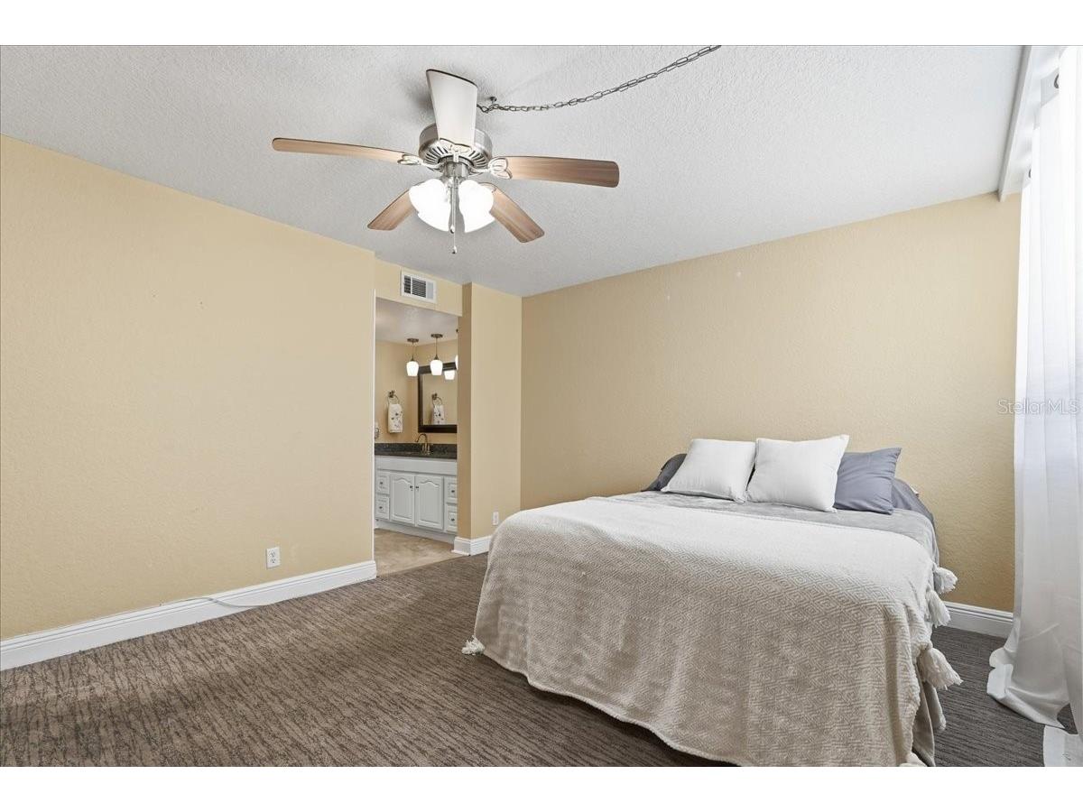 2616 Cove Cay Drive #105 Clearwater FL 33760 TB8492365 image20