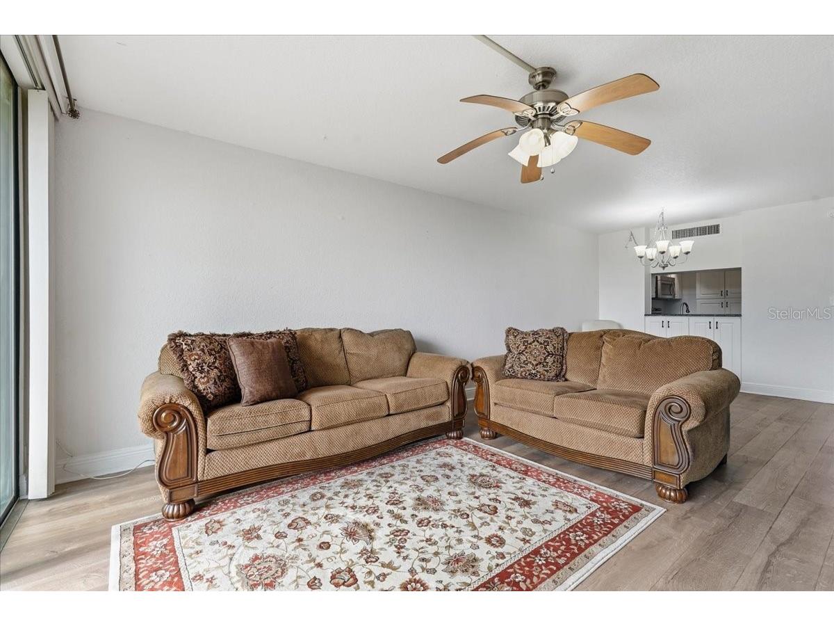 2616 Cove Cay Drive #105 Clearwater FL 33760 TB8492365 image4