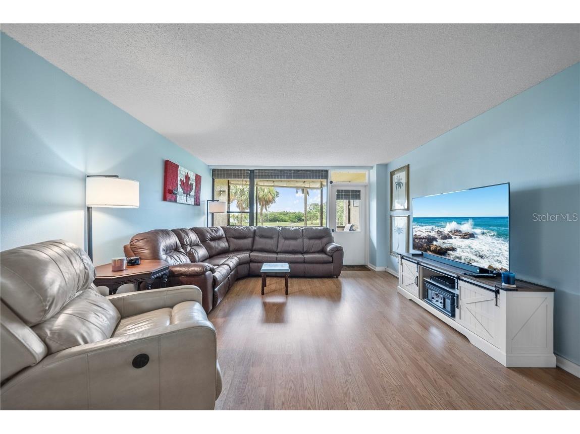 2616 Cove Cay Drive #203 Clearwater FL 33760 - TAMPA BAY TB8409399 image15