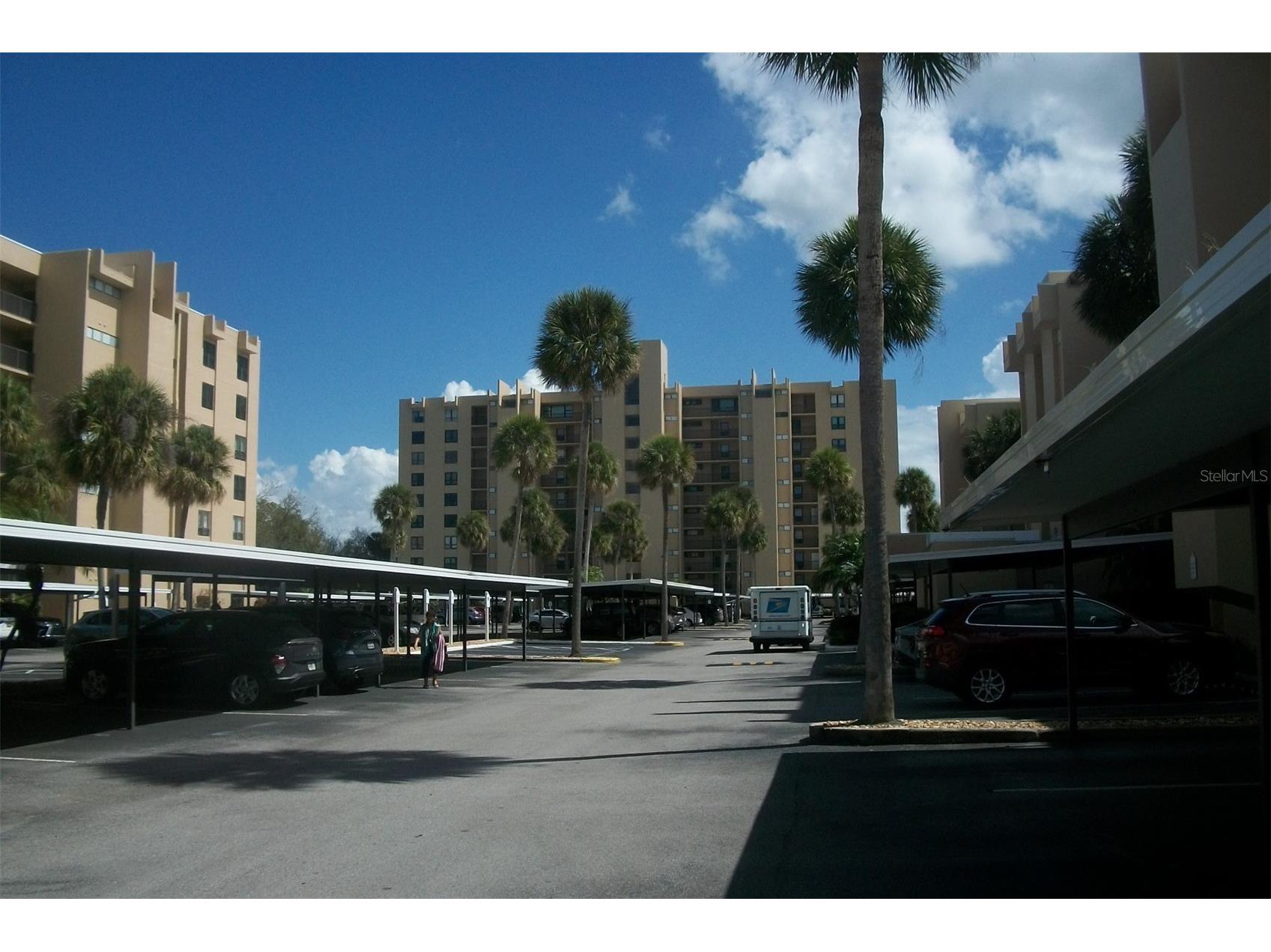2616 Cove Cay Drive #207 Clearwater FL 33760 TB8483960 image1