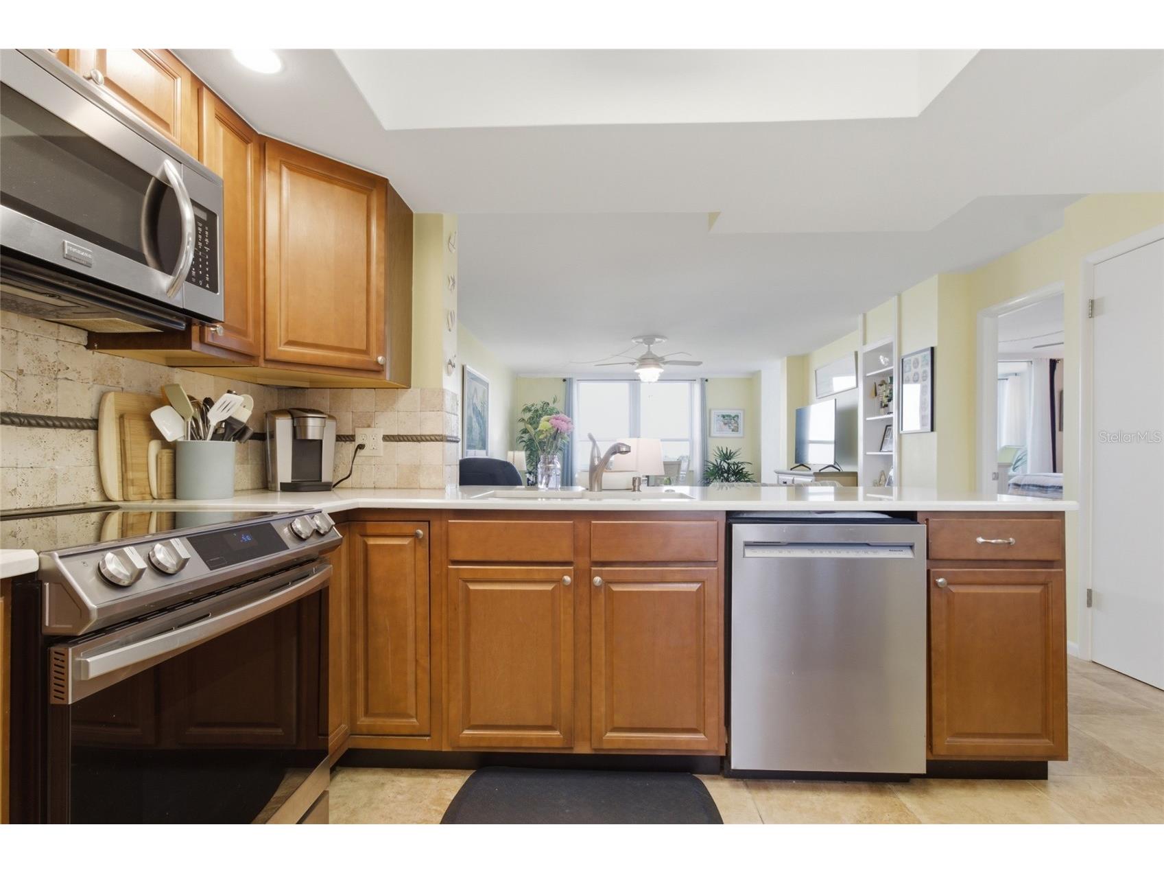 2616 Cove Cay Drive #502 Clearwater FL 33760 - TAMPA BAY TB8484987 image13