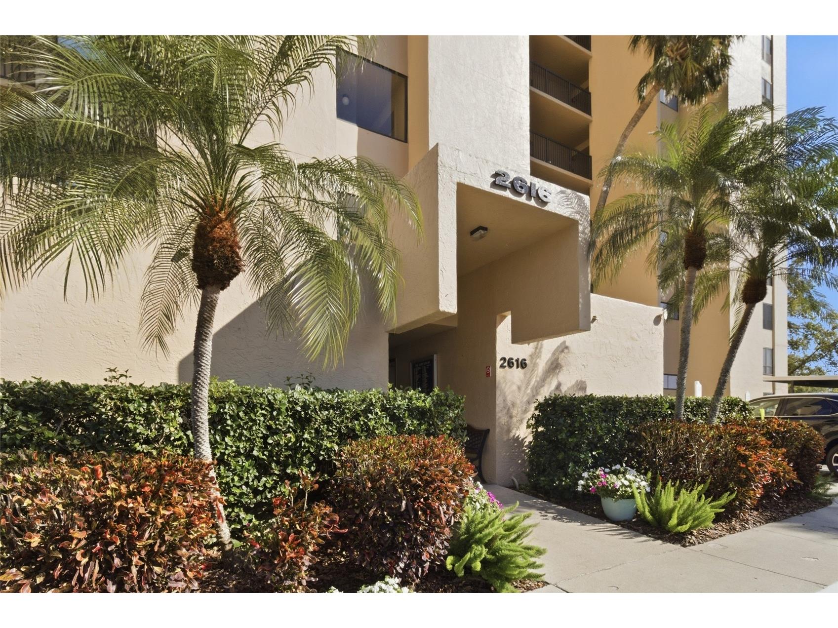 2616 Cove Cay Drive #502 Clearwater FL 33760 - TAMPA BAY TB8484987 image2