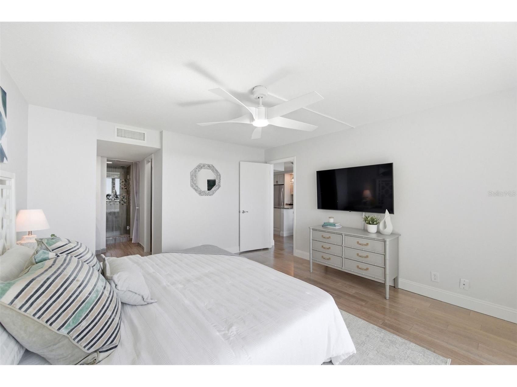 2616 Cove Cay Drive #602 Clearwater FL 33760 TB8499244 image28