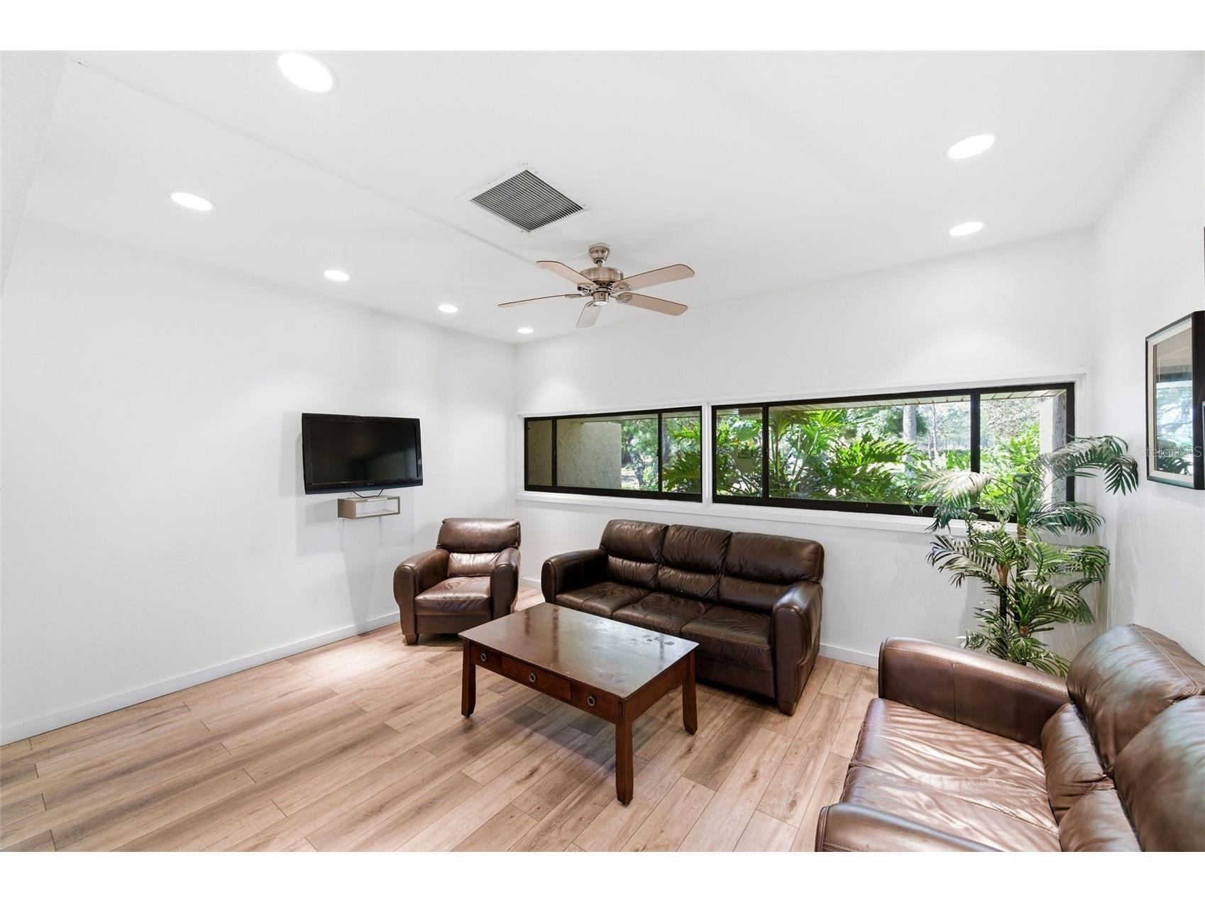 2616 Cove Cay Drive #602 Clearwater FL 33760 TB8499244 image43