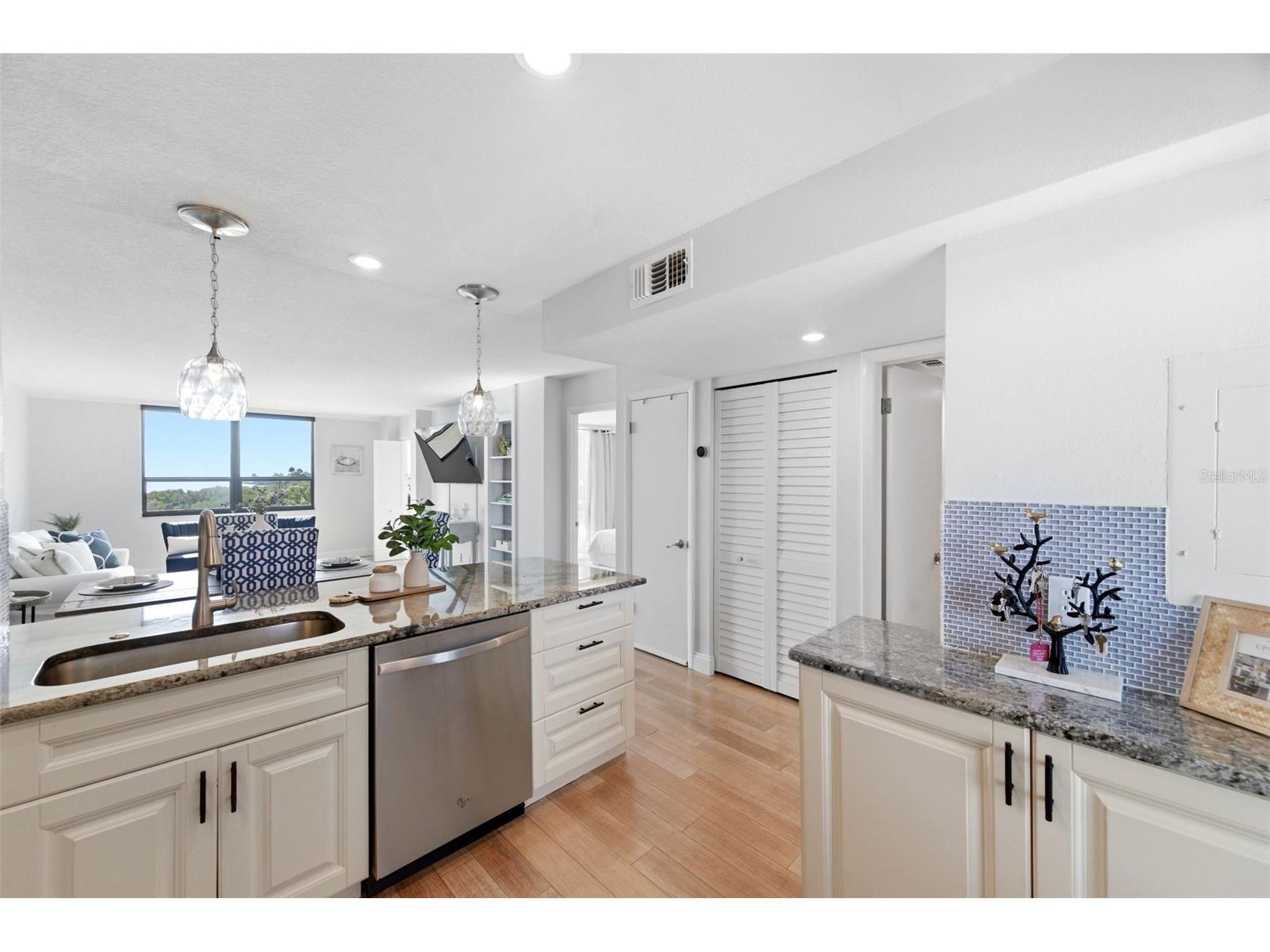 2616 Cove Cay Drive #602 Clearwater FL 33760 TB8499244 image9