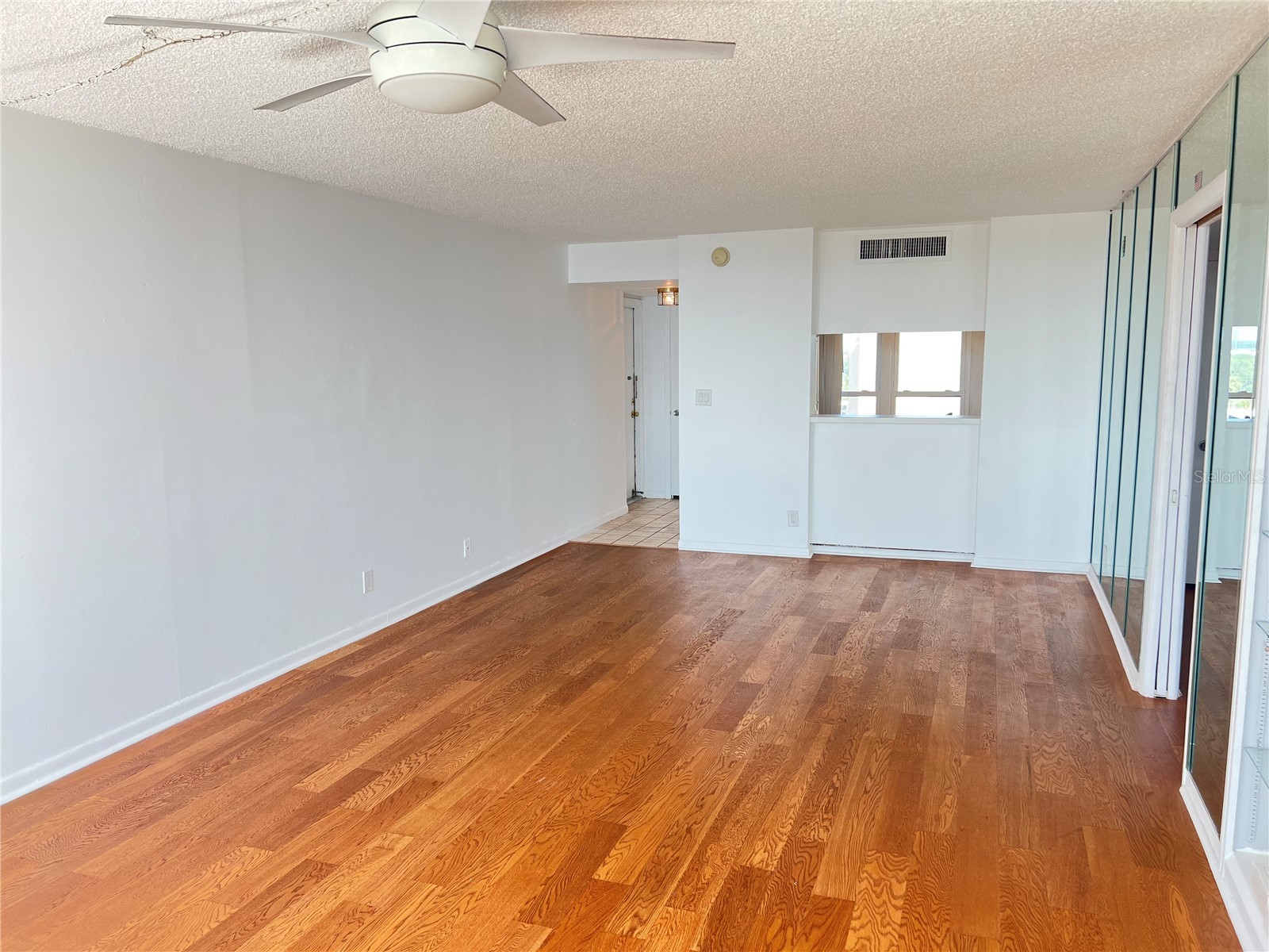 2616 Cove Cay Drive #701 Clearwater FL 33760 TB8512441 image3