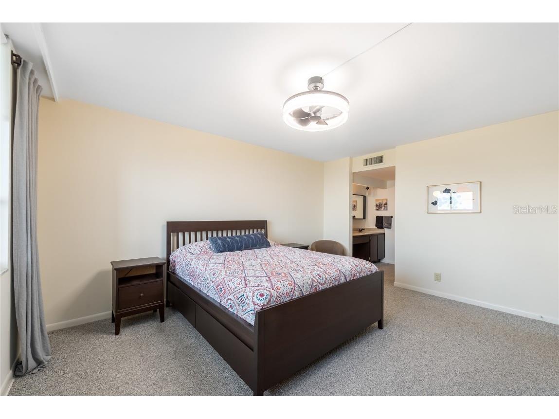 2616 Cove Cay Drive #802 Clearwater FL 33760 TB8453060 image12