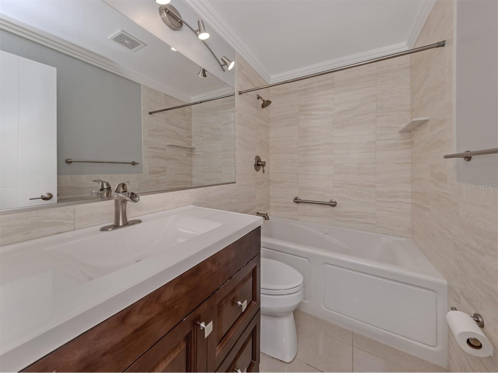 2616 Hidden Lake Drive N #A Sarasota FL 34237 A4684833 image21