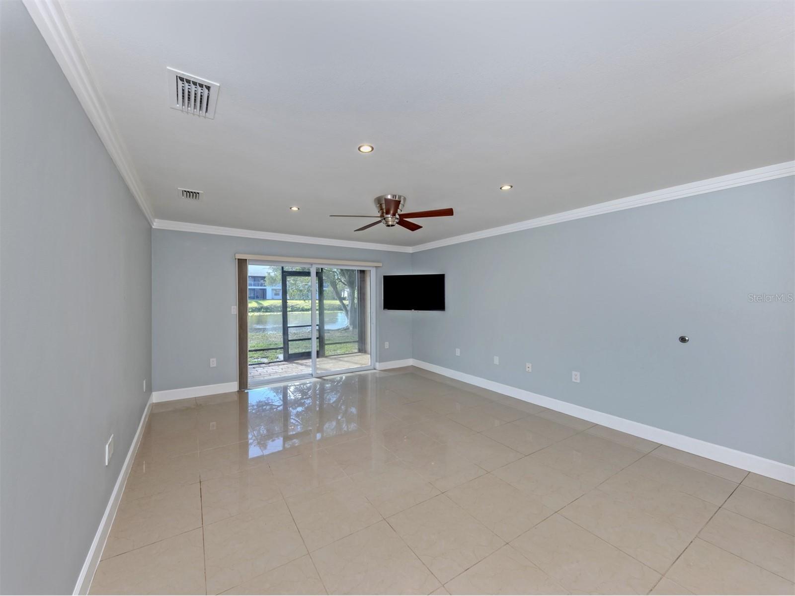 2616 Hidden Lake Drive N #A Sarasota FL 34237 A4684833 image4