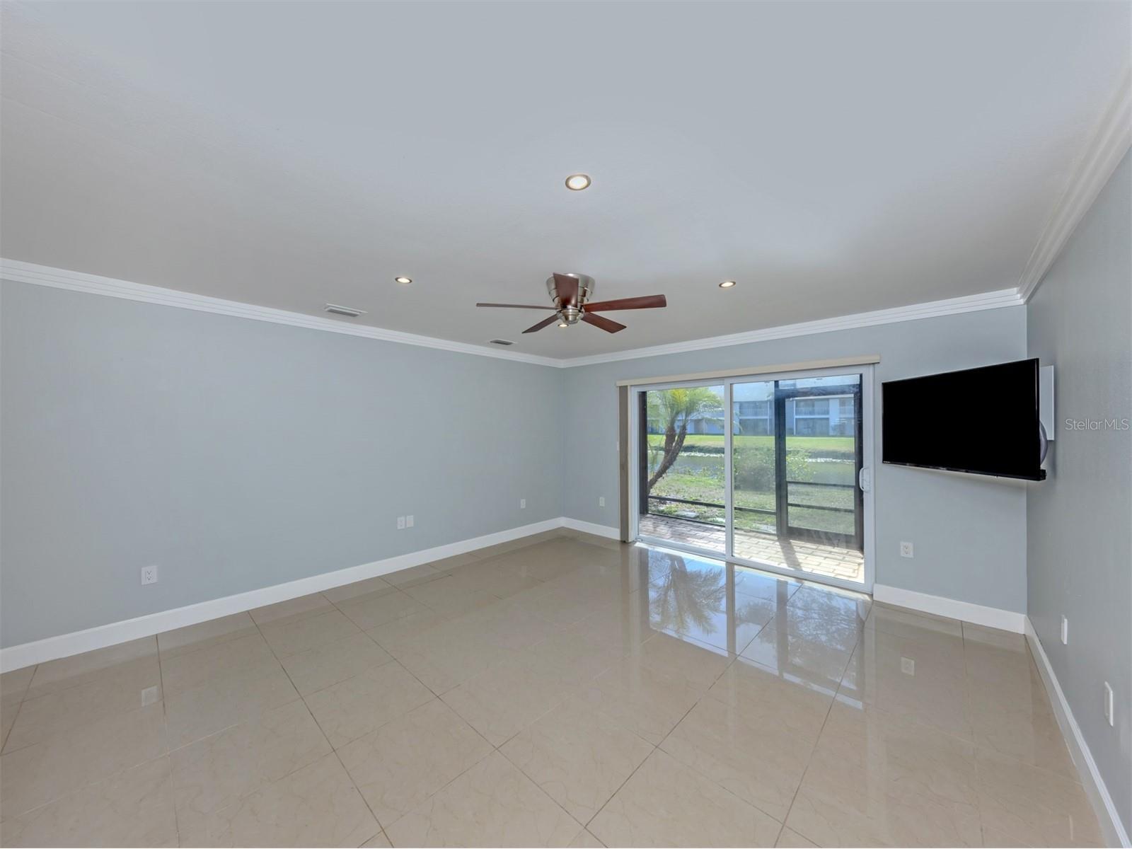 2616 Hidden Lake Drive N #A Sarasota FL 34237 A4684833 image6