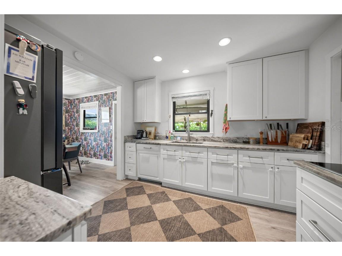 2616 Martin Street Sarasota FL 34237 A4662540 image11