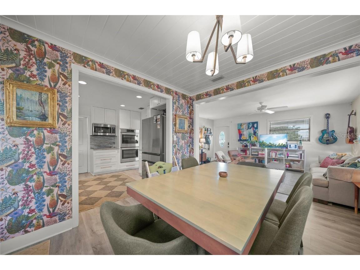 2616 Martin Street Sarasota FL 34237 A4662540 image18