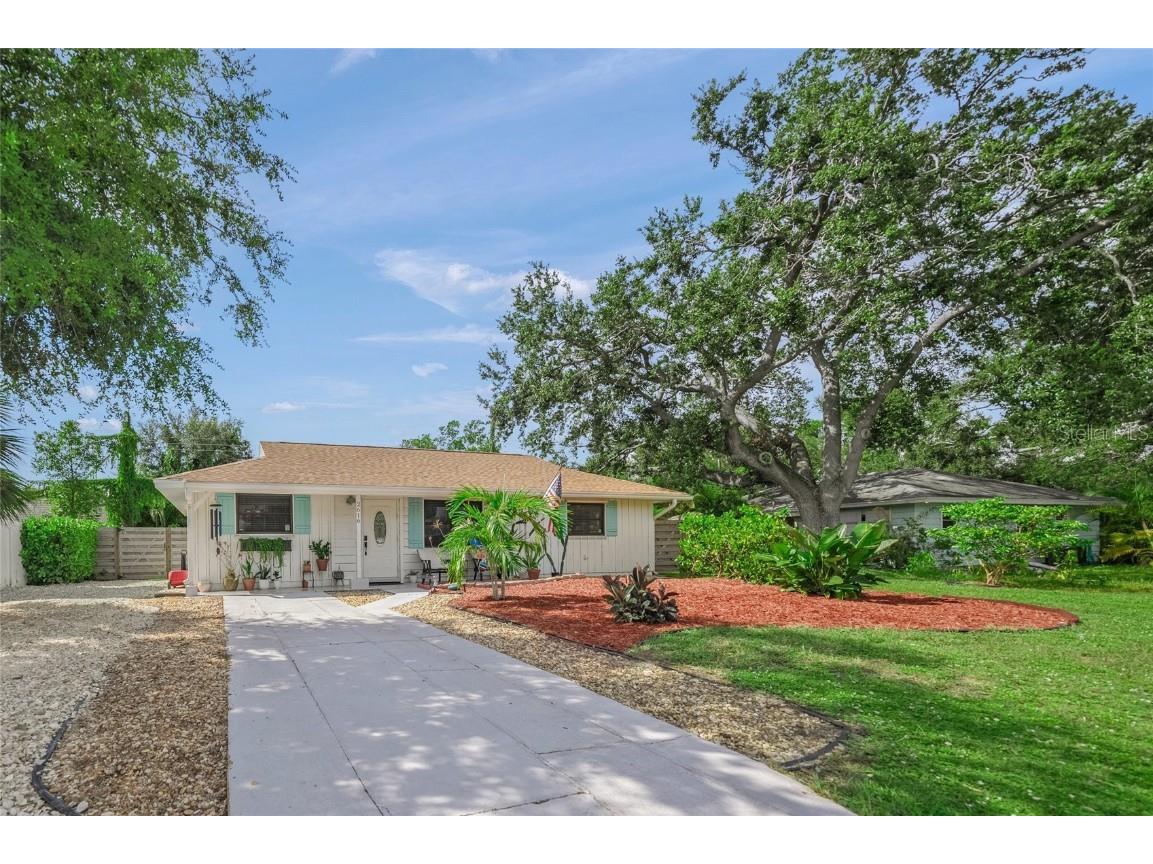 2616 Martin Street Sarasota FL 34237 A4662540 image2