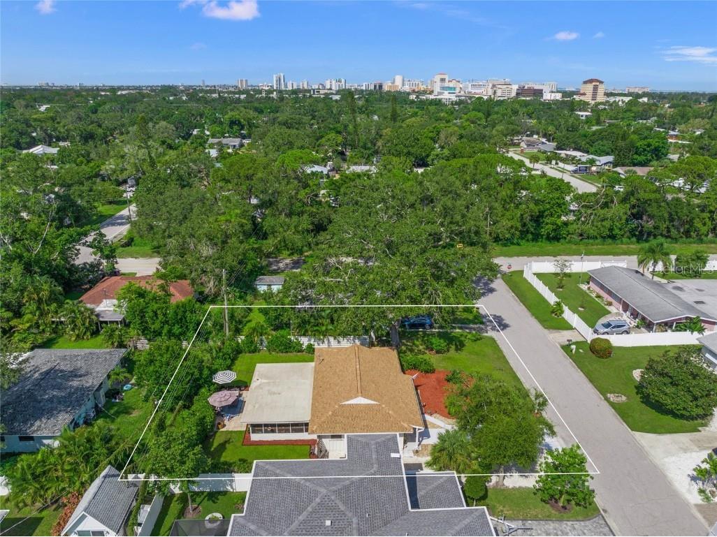 2616 Martin Street Sarasota FL 34237 A4662540 image36