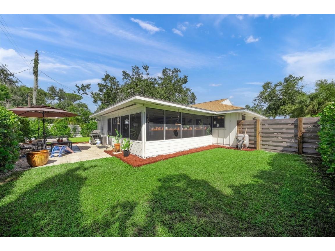 2616 Martin Street Sarasota FL 34237 A4662540 image4