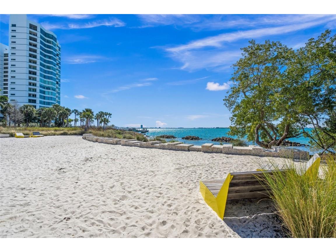 2616 Martin Street Sarasota FL 34237 A4662540 image40