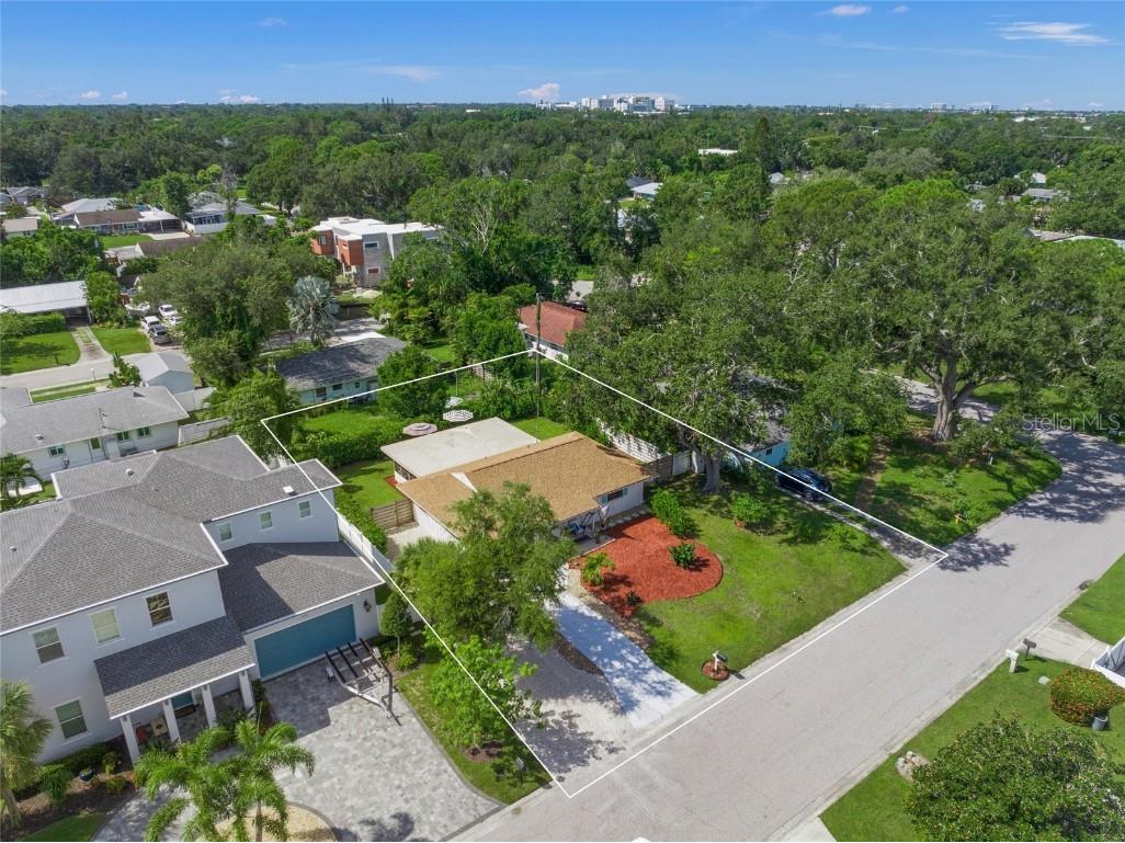 2616 Martin Street Sarasota FL 34237 A4662540 image57